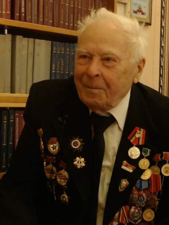 Лазарев Николай Петрович